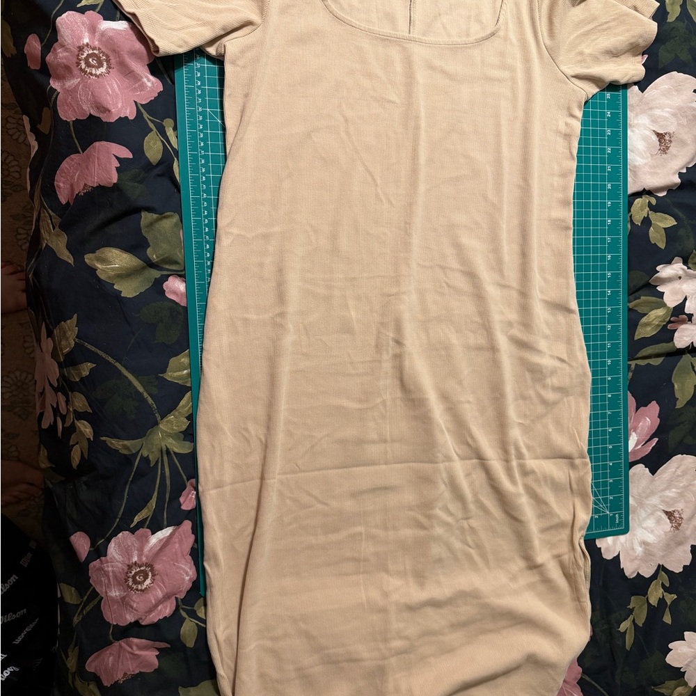 Old navy Beige Short Sleeve Tunic Dress